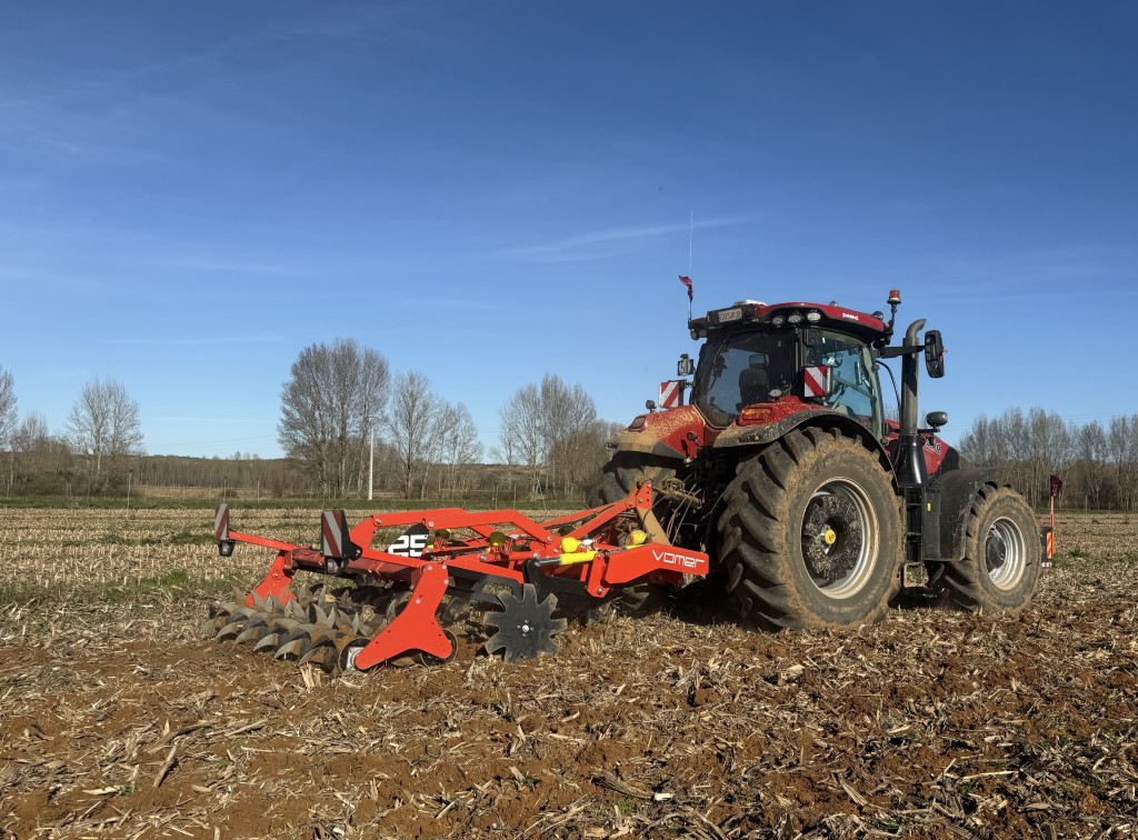 Un nuevo jugador entra en el campo